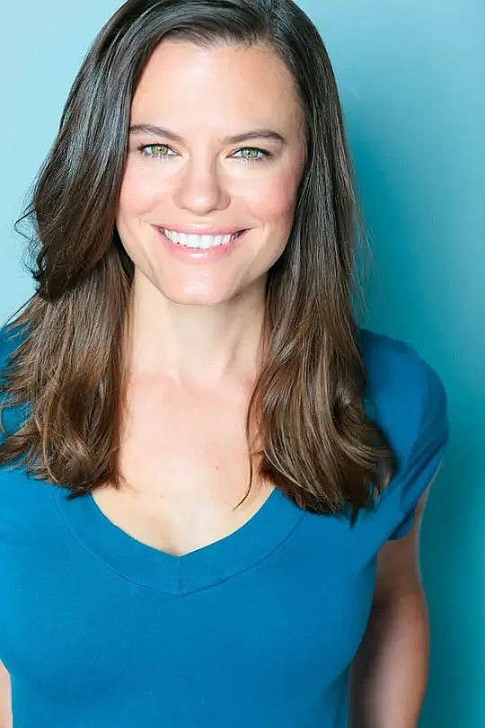 克里斯汀·索耶·戴维斯 Christin Sawyer Davis照片
