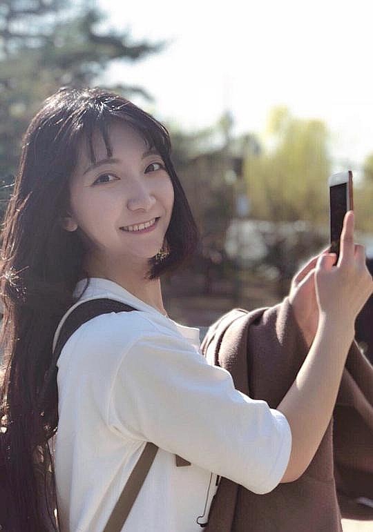 柒七 Qi Qi照片