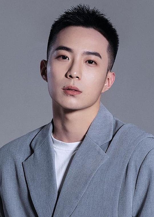 章明伯 Mingbo Zhang照片
