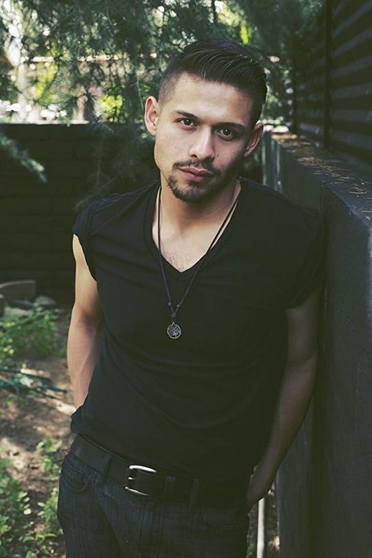 大卫·卡斯塔尼达 David Castañeda照片