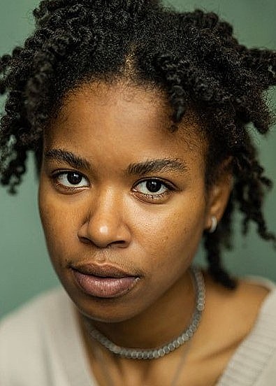 克里斯特尔·埃尔文 Christelle Elwin照片