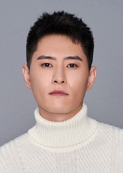 王百琦 Baiqi Wang照片