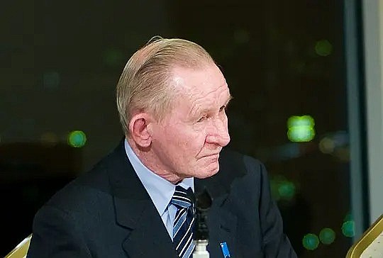 詹金斯 Charles Robert Jenkins照片