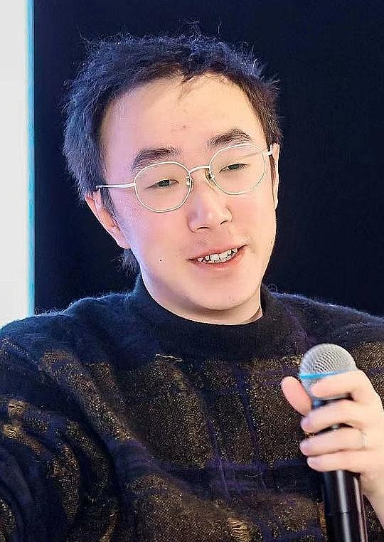 杨木 Woody照片