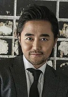 林钟允 Jong-yoon Lim照片