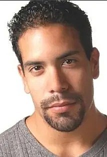埃米亚诺·托雷斯 Emiliano Torres照片