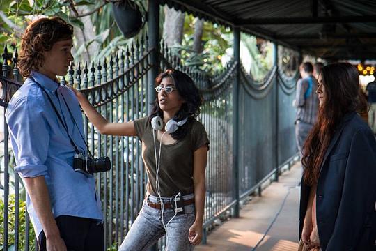 明哈尔·贝格 Minhal Baig照片