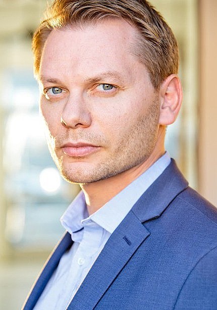 尼古拉斯·科列夫 Nicholas Kolev照片