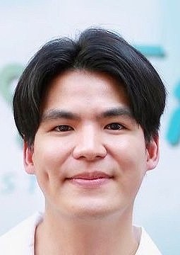 鲍斯·阿努斯·林普拉塞特 Boss Anuson Limprasert照片