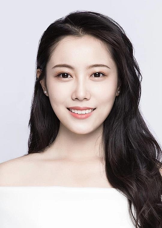 李曼 Man Li照片