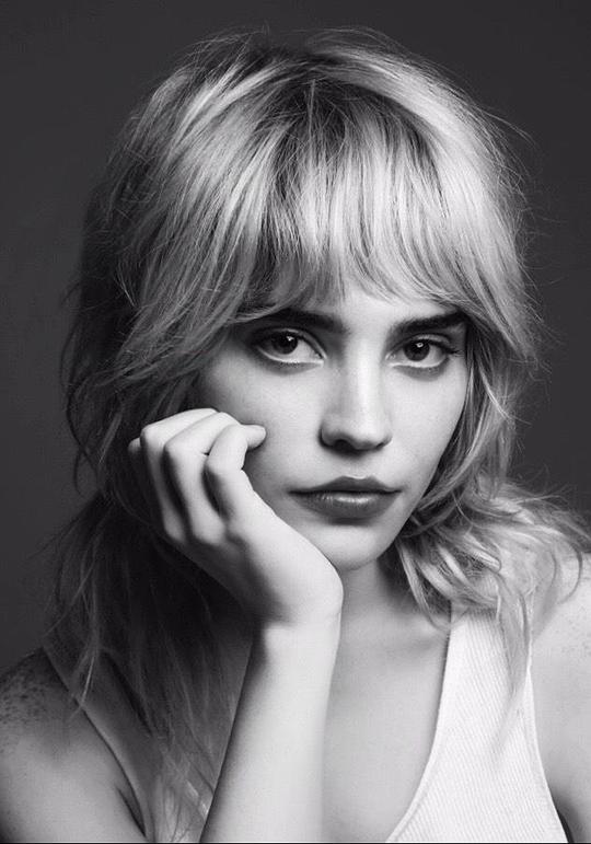 索菲·撒切尔 Sophie Thatcher照片