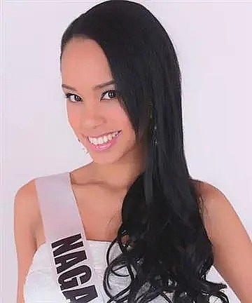 宫本·亚莉安娜·磨美子 Ariana Miyamoto照片