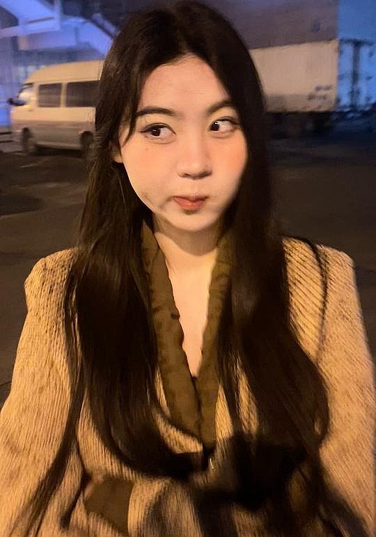 庞欣怡 Xiniyi Pang照片