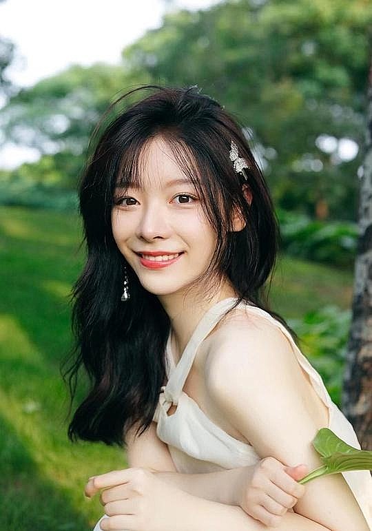 陈婧旸 Jingyang Chen照片