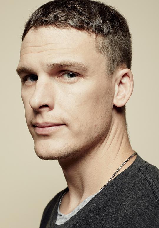 格兰特·哈维 Grant Harvey照片