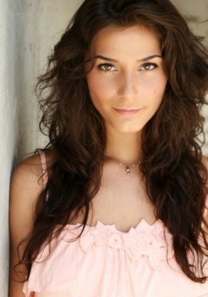 艾尔西亚·罗塔鲁 Elysia Rotaru照片