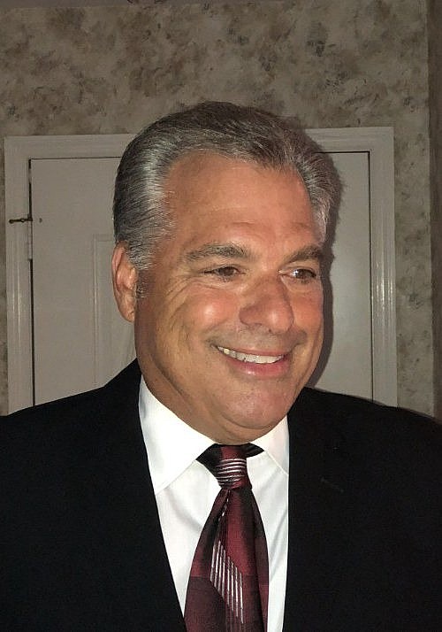 保罗·法吉奥内 Paul Faggione照片