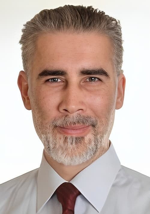 梅廷·布克特尔 Metin Büktel照片