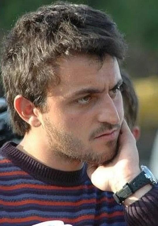 艾哈迈德·卡提克斯 Ahmet Katiksiz照片