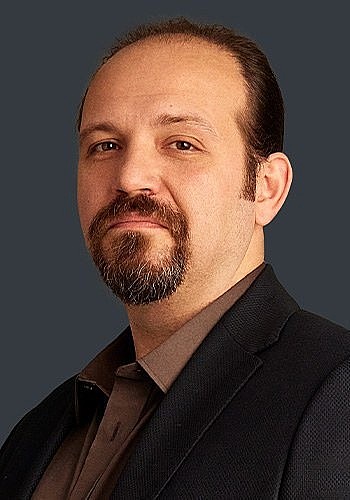 默特·德尼兹曼 Mert Denizmen照片