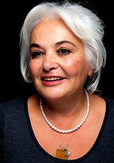 埃米尔·戈克苏 Emel Göksu照片