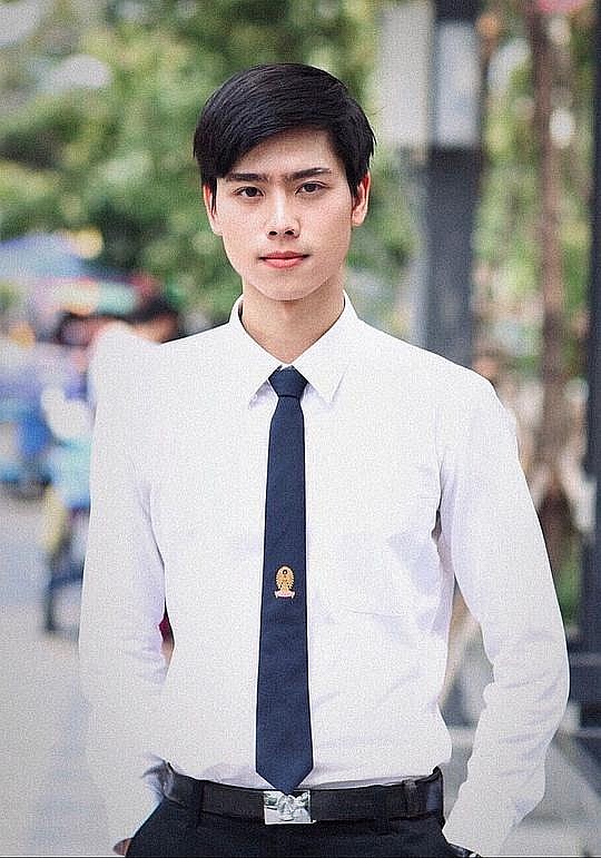 皖纳拉特·蓬缇萨库尔 Wannarat Pongkittisakul照片