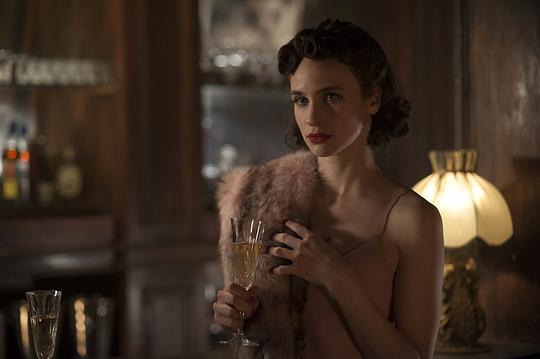 弗兰齐什卡·特勒奇克 Franciska Töröcsik照片