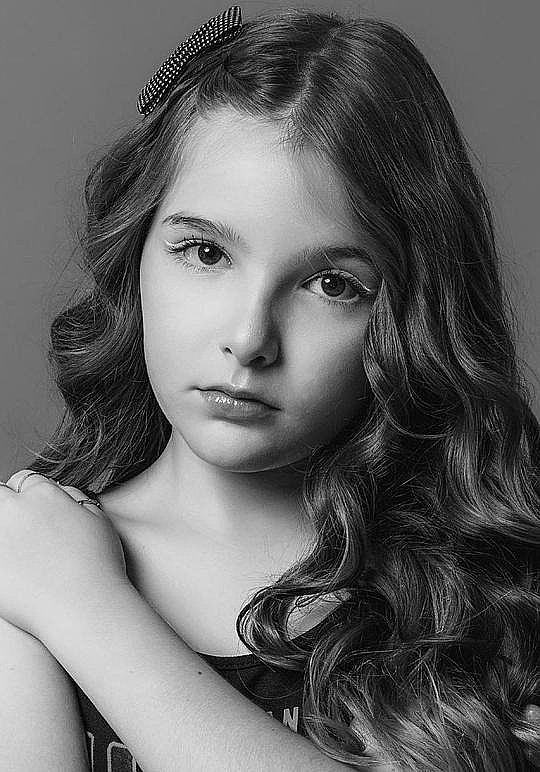 曼努埃拉·迪耶格斯 Manuela Dieguez照片