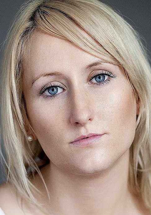 劳伦·欧罗克 Lauren O'Rourke照片