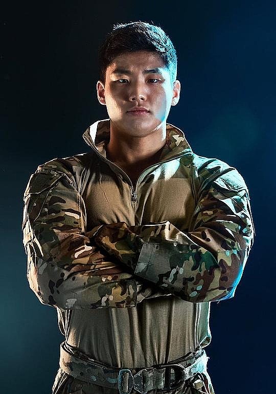 郑钟贤 Jeong Jong-hyun照片