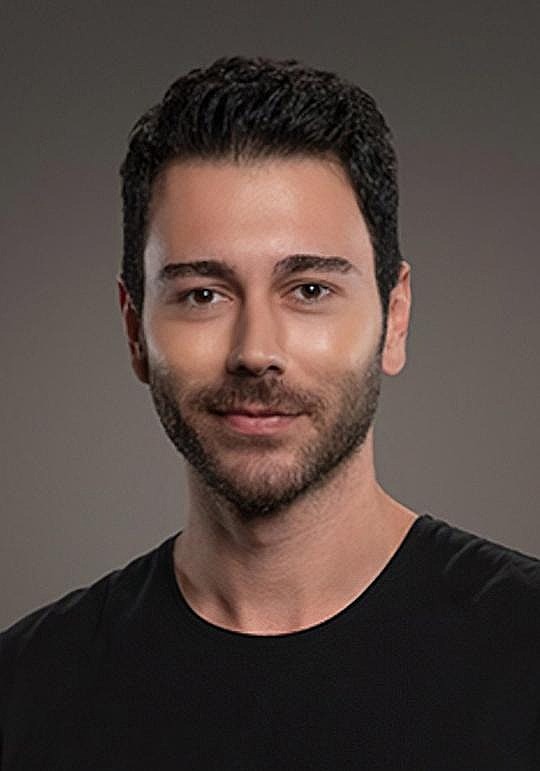 Oguz Peçe照片