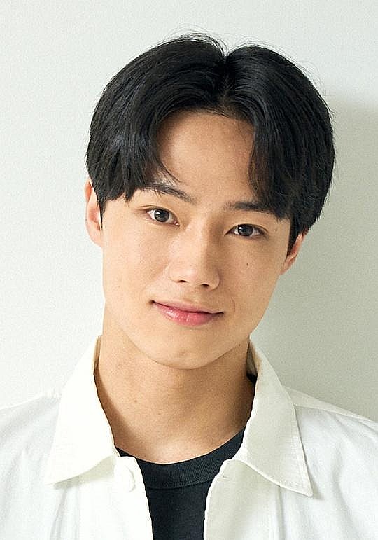 夏生大湖 Natsuki Omi照片