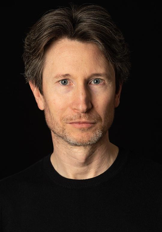 乔纳森·阿里斯 Jonathan Aris照片