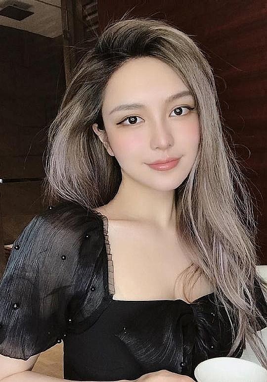 周扬青 Yangqing Zhou照片