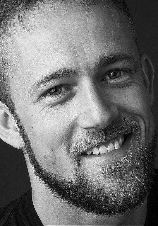 克里斯蒂安·凡·武伦 Christiaan Van Vuuren照片