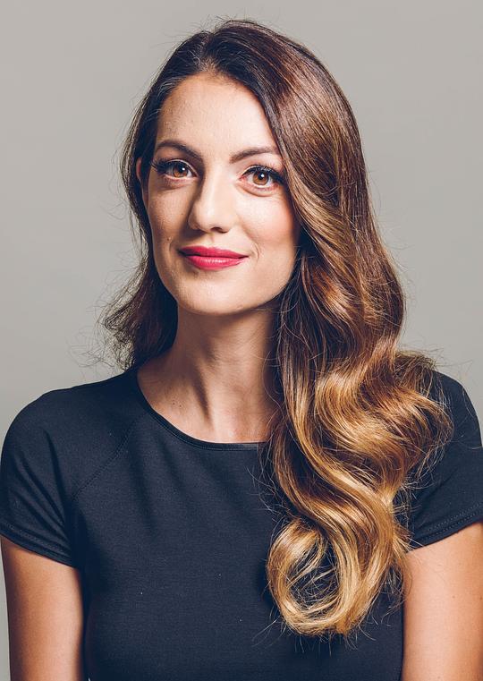 苏珊娜·巴列斯特罗斯 Susana Ballesteros照片