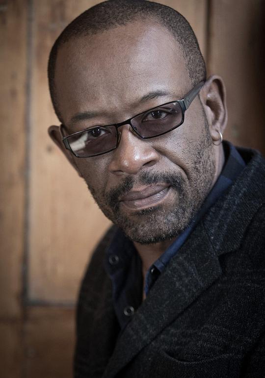 连尼·詹姆斯 Lennie James照片