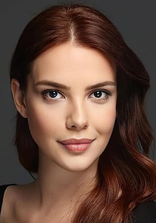 塞伦·索伊德 Selen Soyder照片