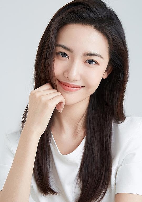 范洛琪 Luoqi Fan照片