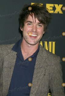 托马斯·马修 Thomas Matthews照片