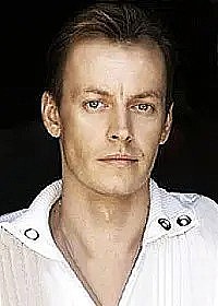 Mikhail Eliseev照片