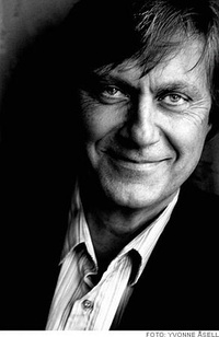 拉斯·霍尔斯道姆 Lasse Hallström照片