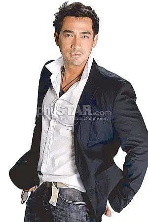 雷蒙德·巴加辛 Raymond Bagatsing照片