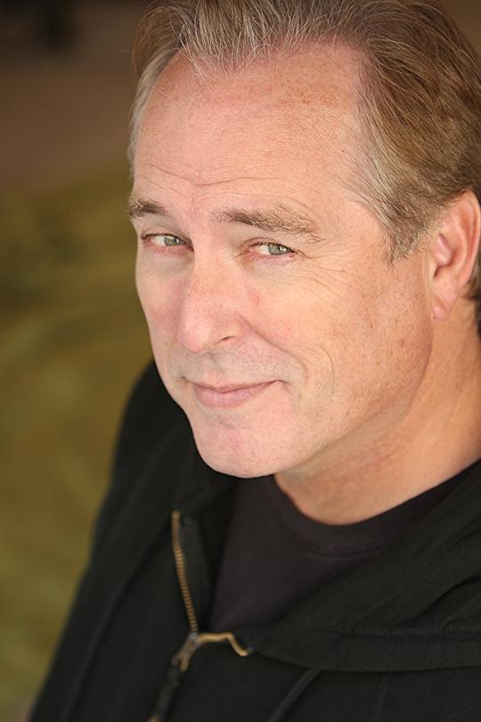 R·F·戴利 R.F. Daley照片