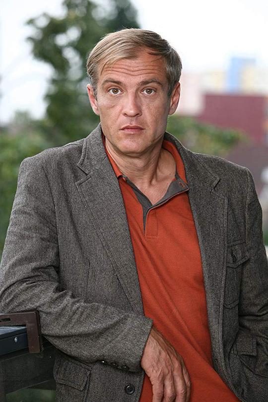 罗曼·卢克纳尔 Roman Luknár照片