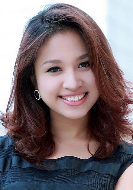 芸·雨果 Vân Hugo照片