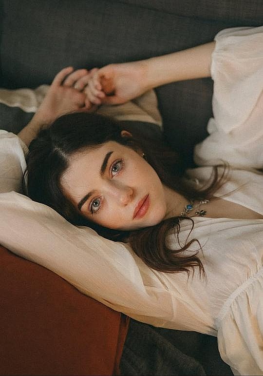 伊芙·瑞恩 Eve Ryan照片