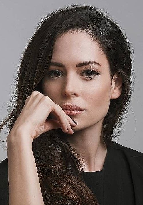 伊尔迪兹·卡格里·阿蒂克索伊 Yildiz Çagri Atiksoy照片