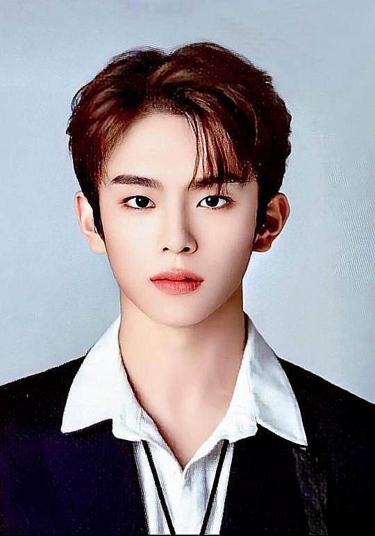 柳冈旻 Kang Min Yoo照片