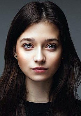 伊丽莎白·多尔布尼科娃 Elizaveta Dolbnikova照片